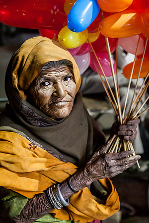 Indian Woman Selling Balloons, Jaipur